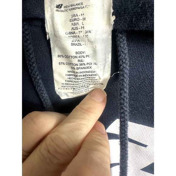 New Balance Logo Hoodie Navy/White Size Medium - Picture 3 of 10